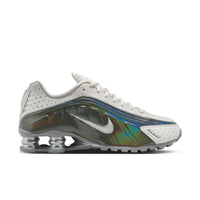 W Shox R4 "Summit White"