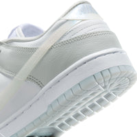 W Dunk Low "Iridescent Swoosh"