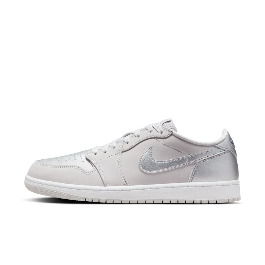 Air Jordan 1 Low OG "Metallic Silver"