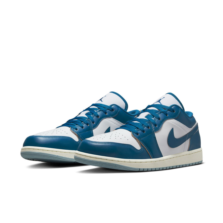 Air Jordan 1 Low SE "Industrial Blue"