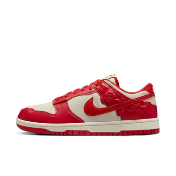 W Dunk Low "Red Roses"