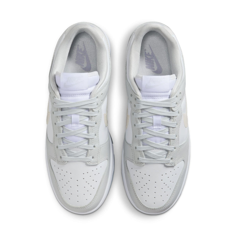 W Dunk Low "Iridescent Swoosh"