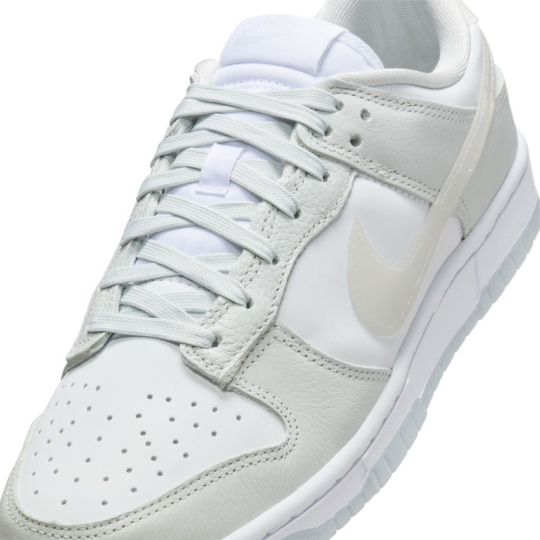 W Dunk Low "Iridescent Swoosh"