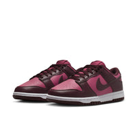 W Dunk Low "Sweet Beet"