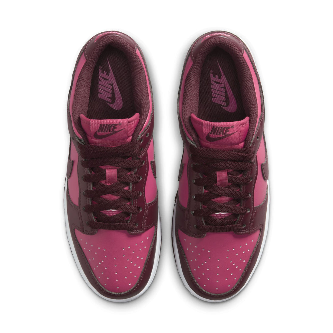 W Dunk Low "Sweet Beet"