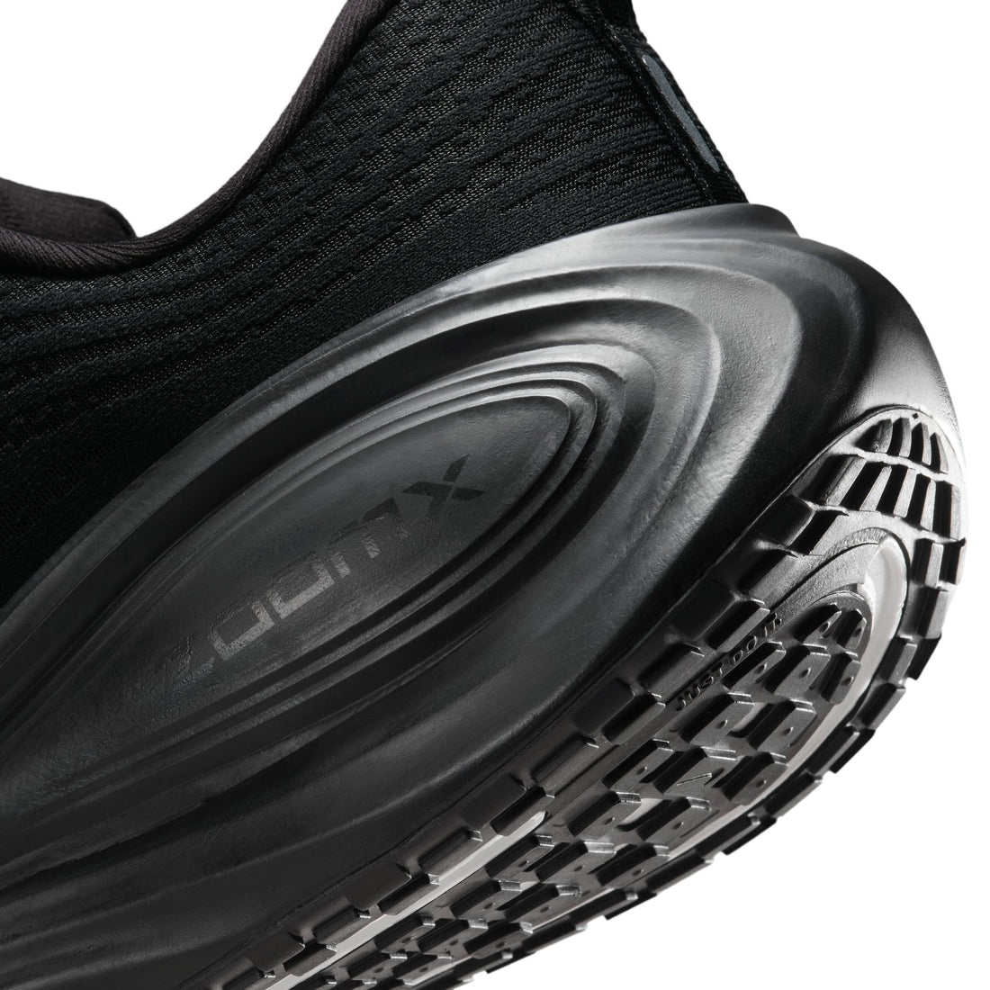 Vomero Plus QS "Blackout"