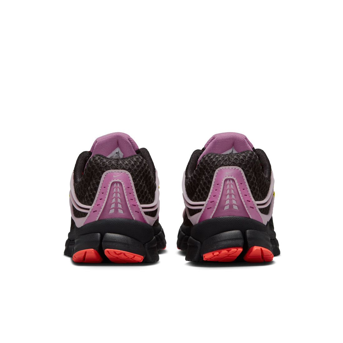 W Zoom Skylon 11 "Black/Light Magenta"