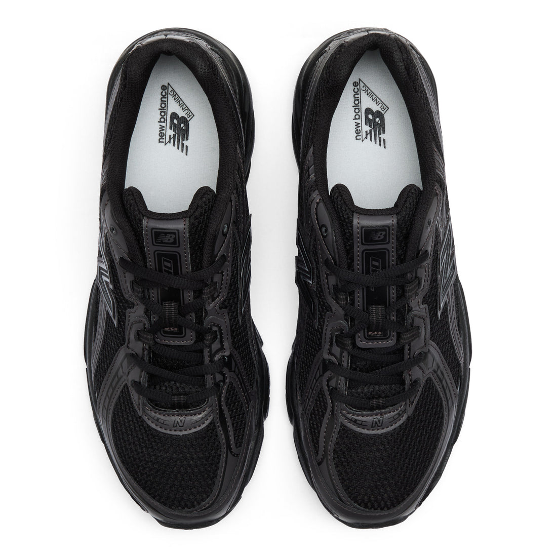 U740BO2 "Triple Black"
